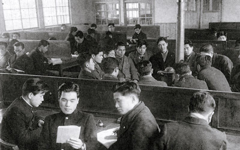 新図書館の閲覧室(1950年頃)