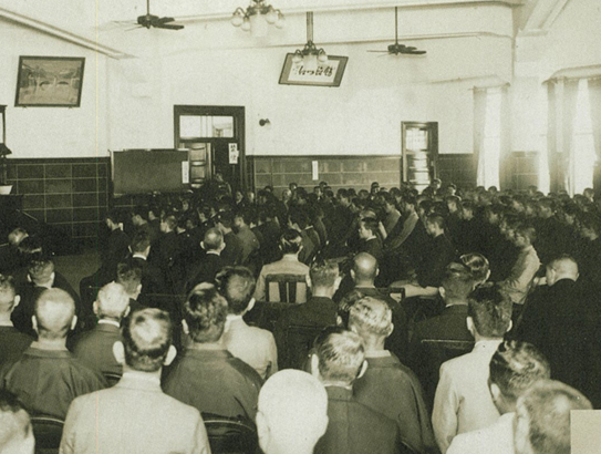 福岡高等商業学校第1回入学披露式（1934年）