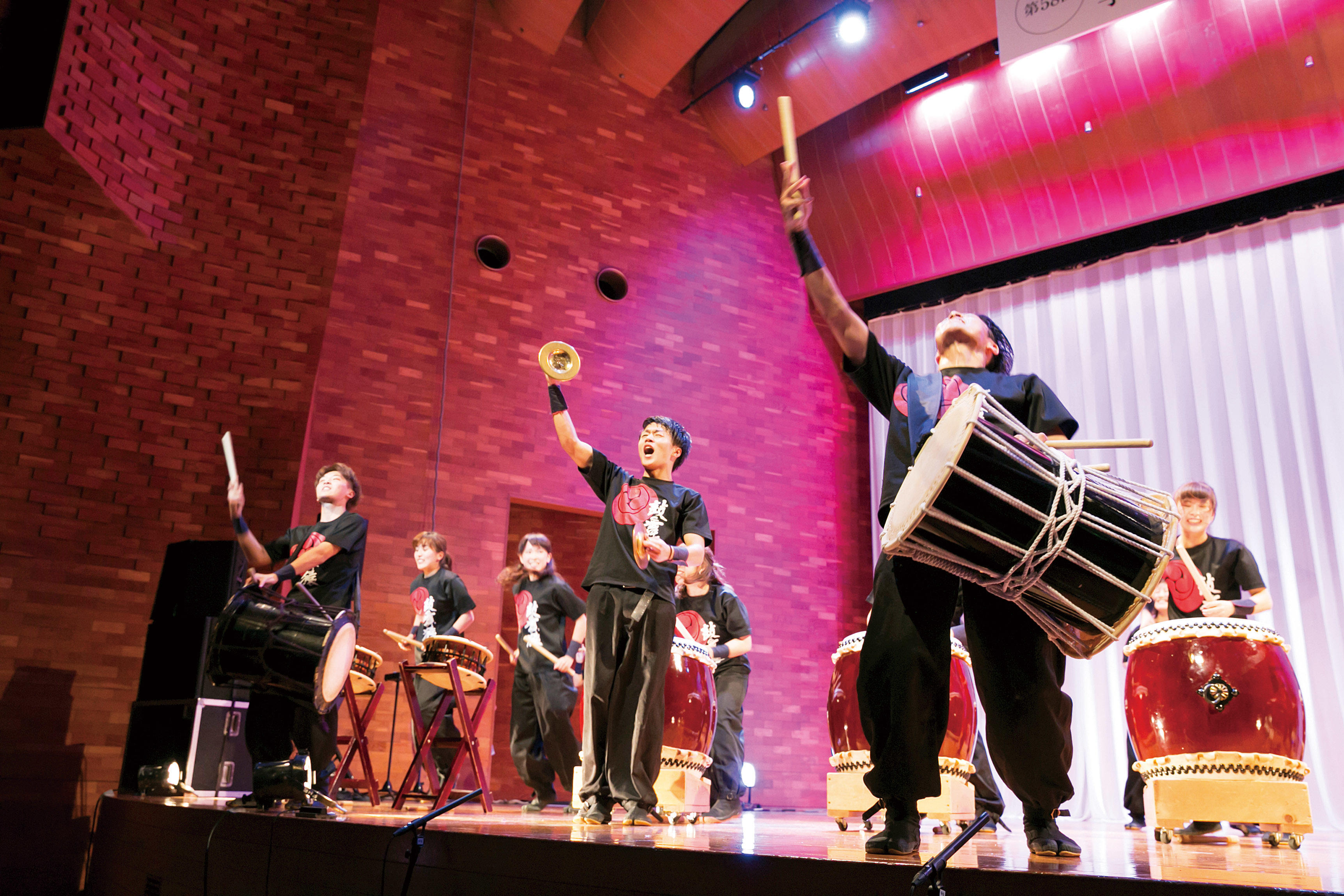 和太鼓部 鼓舞猿 定期演奏会を開催 9 16 イベントスケジュール 文化 スポーツ 福岡大学 和太鼓部 鼓舞猿 定期演奏会を開催 9 16 イベントスケジュール 文化 スポーツ 福岡大学