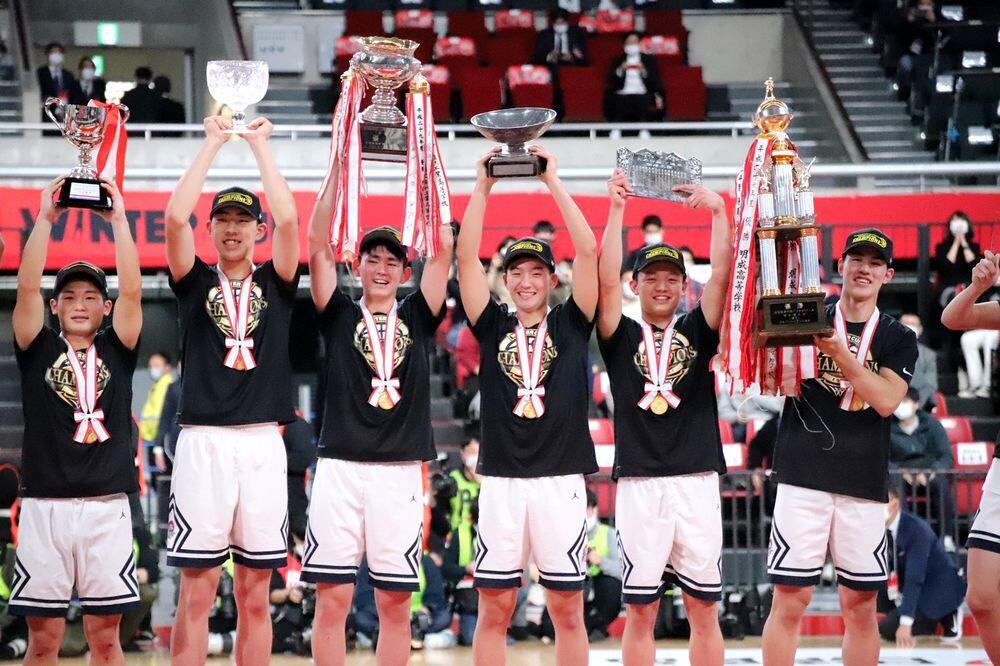 大濠高校】バスケットボール部が28年ぶり3回目のウインターカップ制覇