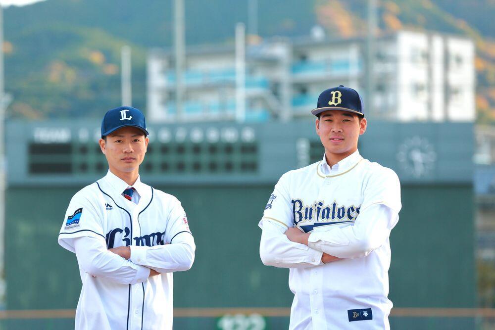 福大 大濠からプロ野球界へ ドラフト指名選手のスペシャル対談 大濠 若葉 Fukudaism フクダイズム 福岡大学 福大 大濠からプロ野球界へ ドラフト指名選手のスペシャル対談 大濠 若葉 Fukudaism フクダイズム 福岡大学