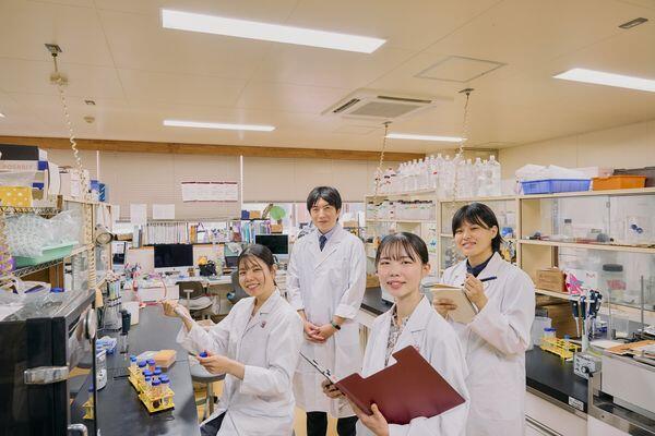 ゼミ・研究室紹介】薬学部 藍原 大甫 准教授 |教育|FUKUDAism